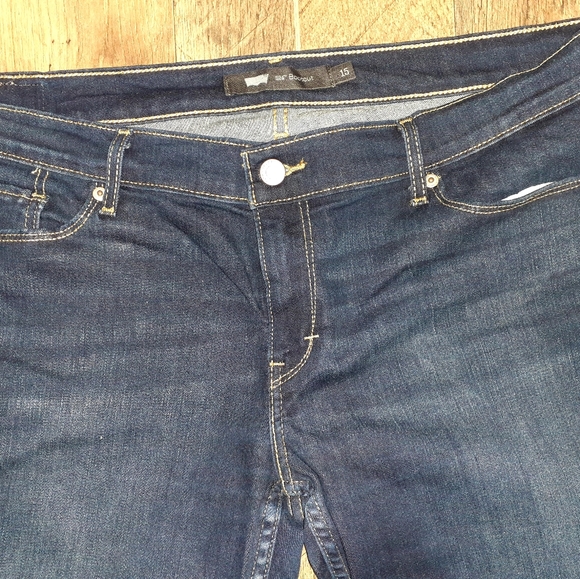 Womens Levi's 524 Bootcut size 15 - Picture 5 of 7